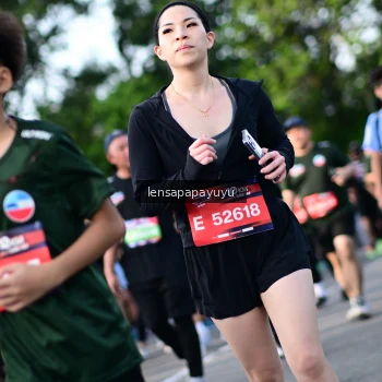 Runner Photo 4160439