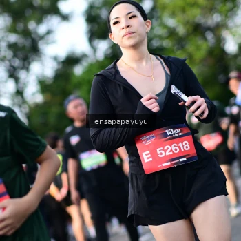 Runner Photo 4160440