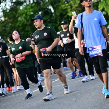 Runner Photo 4160457