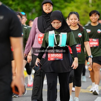 Runner Photo 4160480
