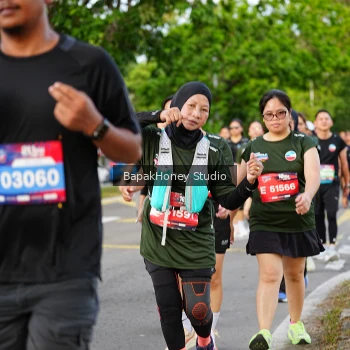 Runner Photo 4160486
