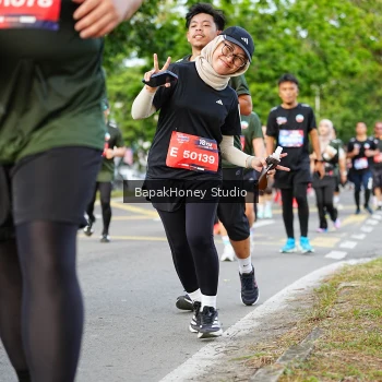 Runner Photo 4160501