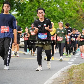 Runner Photo 4160514