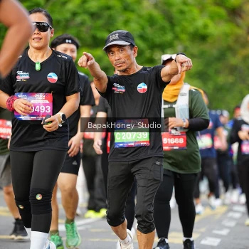 Runner Photo 4160516