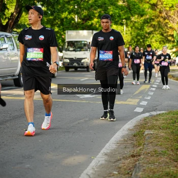 Runner Photo 4160571