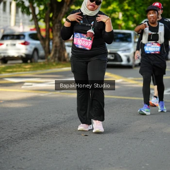 Runner Photo 4160572