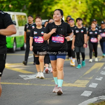 Runner Photo 4160575