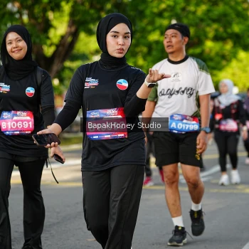Runner Photo 4160585