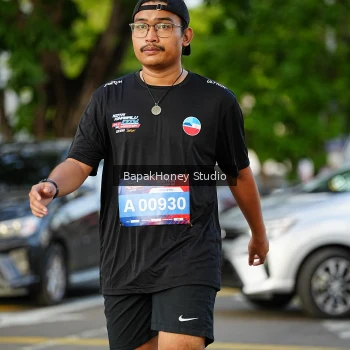 Runner Photo 4160633