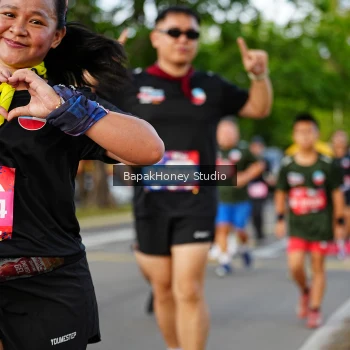 Runner Photo 4160635