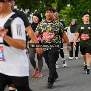 Runner Photo 4160650