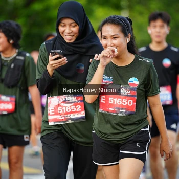 Runner Photo 4160685