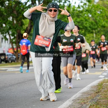 Runner Photo 4160728