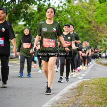 Runner Photo 4160729
