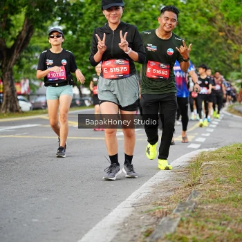 Runner Photo 4160737