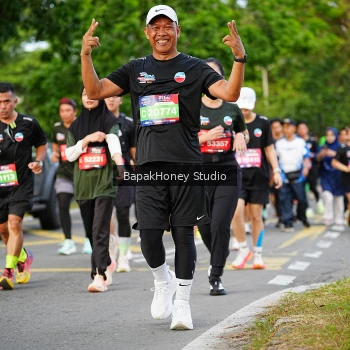 Runner Photo 4160747