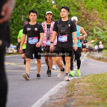Runner Photo 4160787