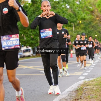 Runner Photo 4160790