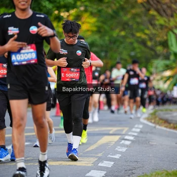 Runner Photo 4160791