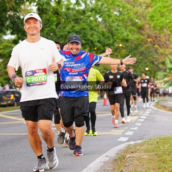 Runner Photo 4160795