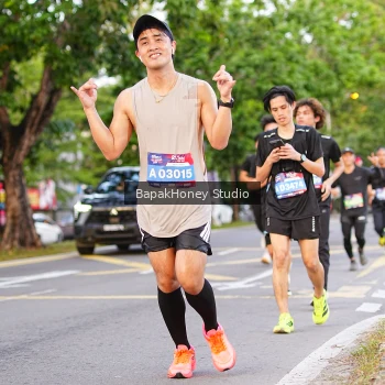 Runner Photo 4160800