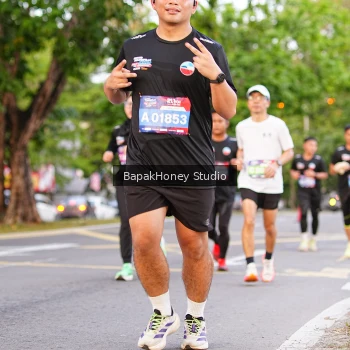 Runner Photo 4160808