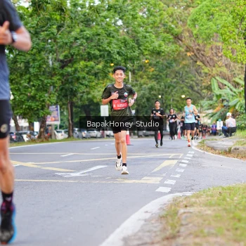 Runner Photo 4160814
