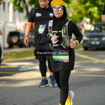 Runner Photo 4160877