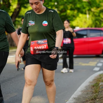Runner Photo 4160906