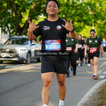 Runner Photo 4160907