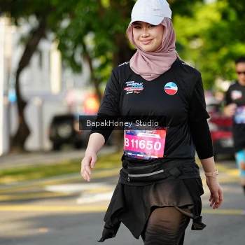 Runner Photo 4160914