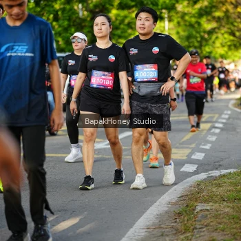 Runner Photo 4160919