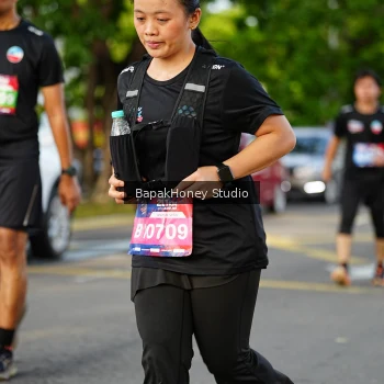 Runner Photo 4160945