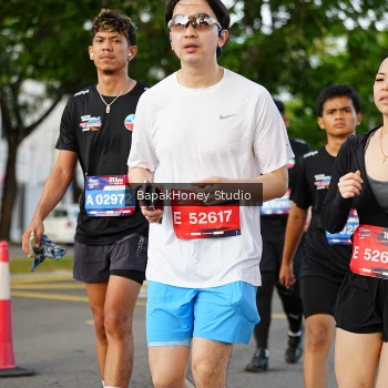 Runner Photo 4160966