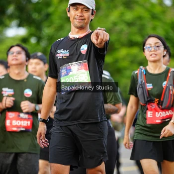 Runner Photo 4161011