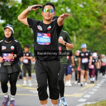 Runner Photo 4161021