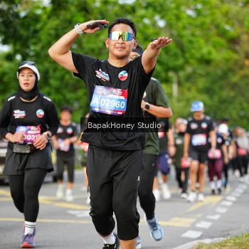 Runner Photo 4161023