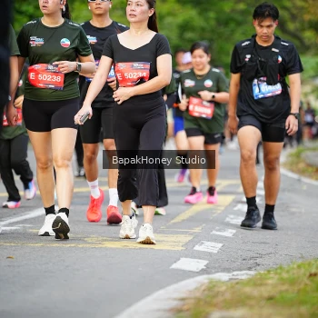 Runner Photo 4161034