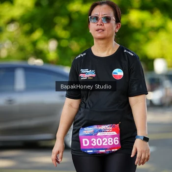 Runner Photo 4161048
