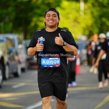 Runner Photo 4161072