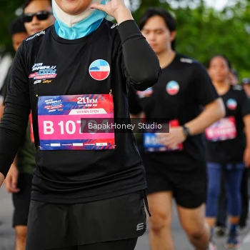 Runner Photo 4161118