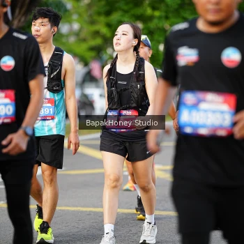 Runner Photo 4161135