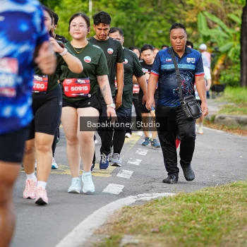 Runner Photo 4161136
