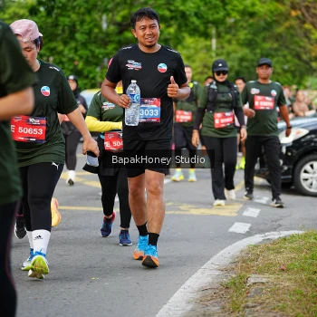 Runner Photo 4161149
