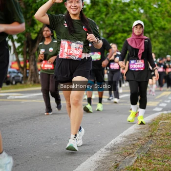 Runner Photo 4161167