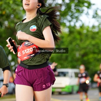 Runner Photo 4161183