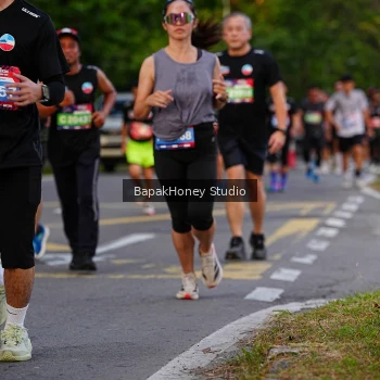 Runner Photo 4161226