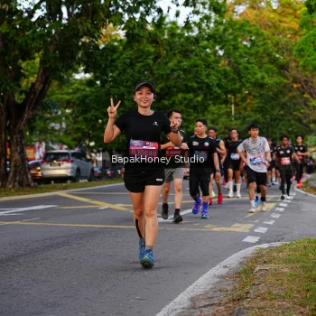 Runner Photo 4161235