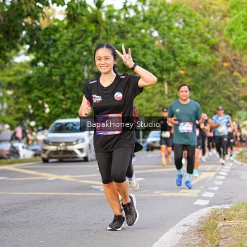 Runner Photo 4161236