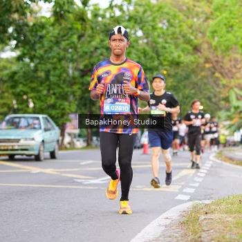 Runner Photo 4161247